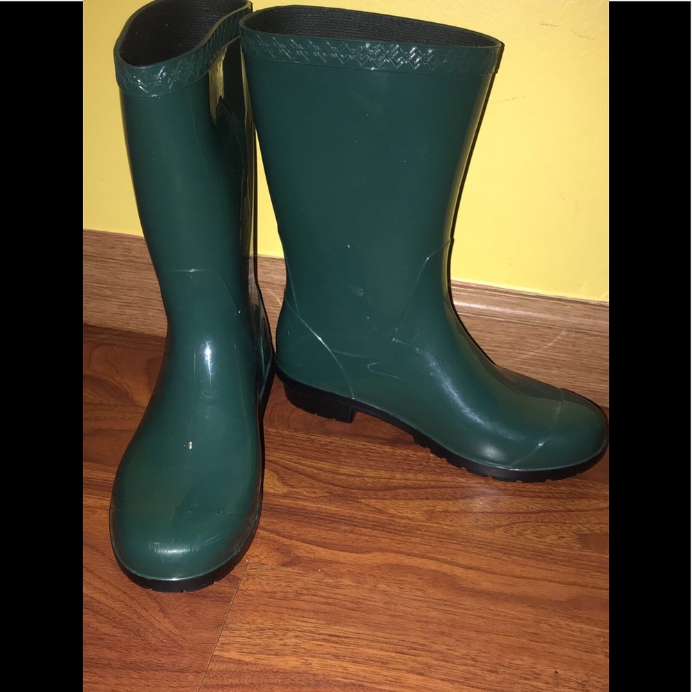 Ugg rain boots - Picture 2 of 4
